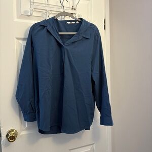 Uniqlo Womens’s Teal Blue Button-Down Shirt